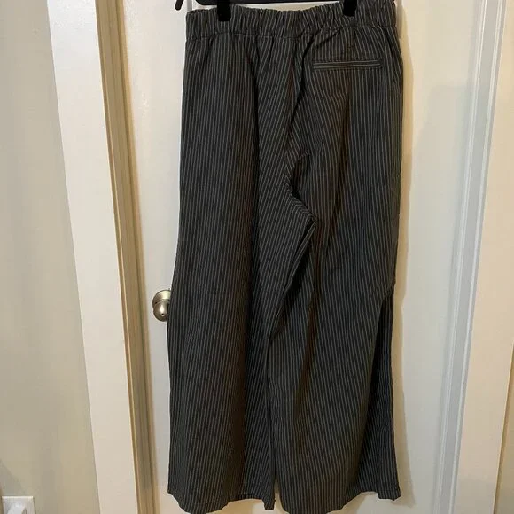 NWT Aerie Stripe Dress Trouser - Large Short - Picture 4 of 6